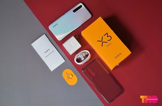 Realme  X3 SuperZoom leaked images
